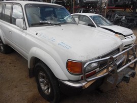 1994 Toyota Land Cruiser White 5.4L AT 4WD #Z22772